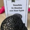 Teschio in resina con tea-light - immagine 4