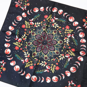 TELO PER ALTARE CON MANDALA DI LUNA E FIORI